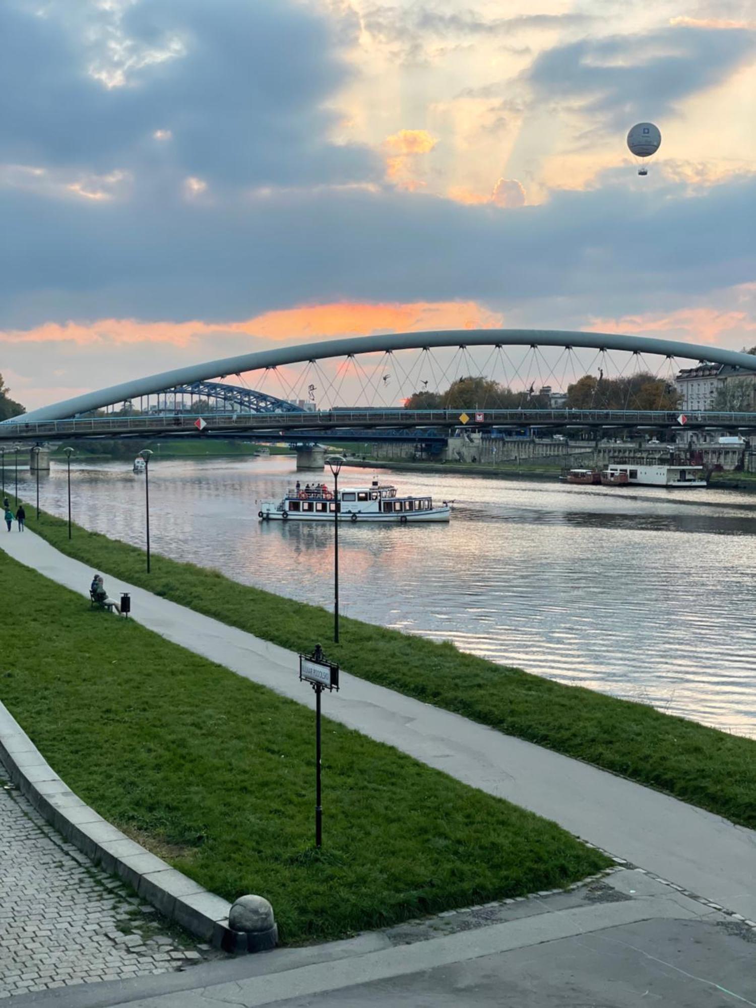Nadwisklanska 9/vistula/garden * Krakau
